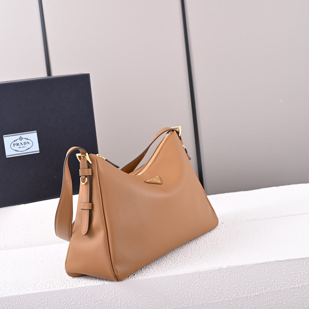 Pra*a Aimee large leather shoulder bag