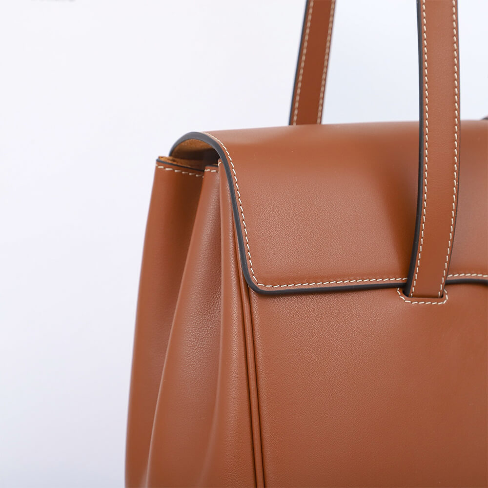 Ce1i*e Medium Soft 16 Bag in Smooth Calfskin(HIGH-END GRADE)