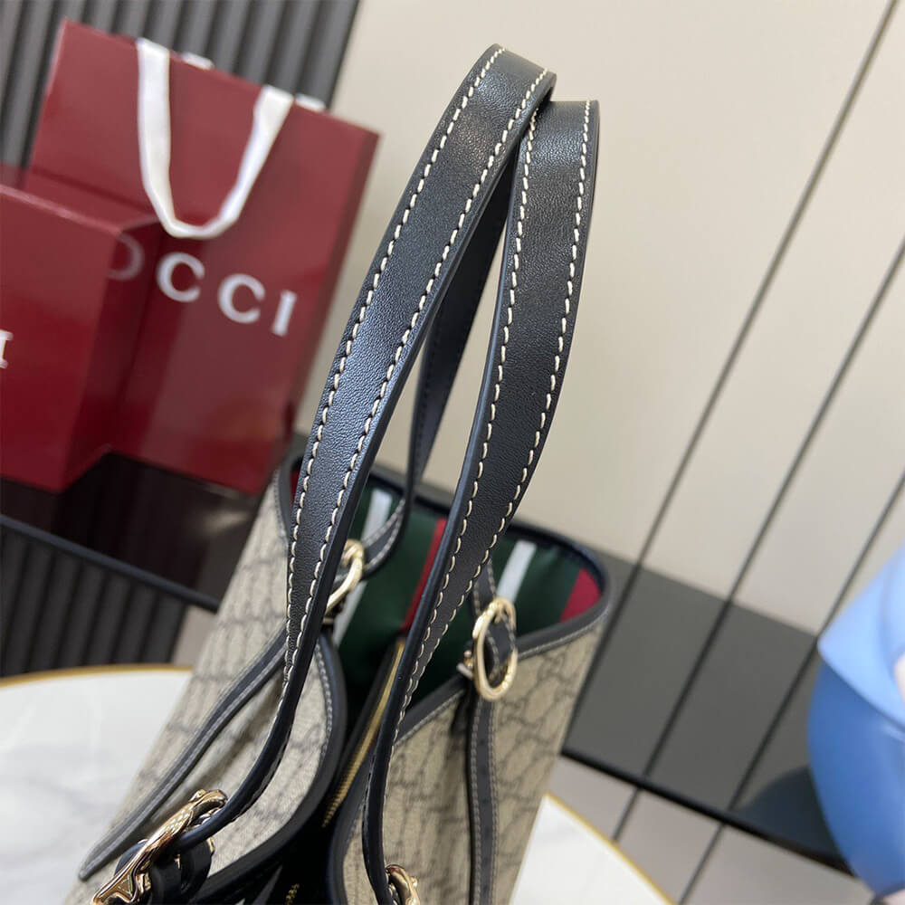 GG Emblem large tote bag