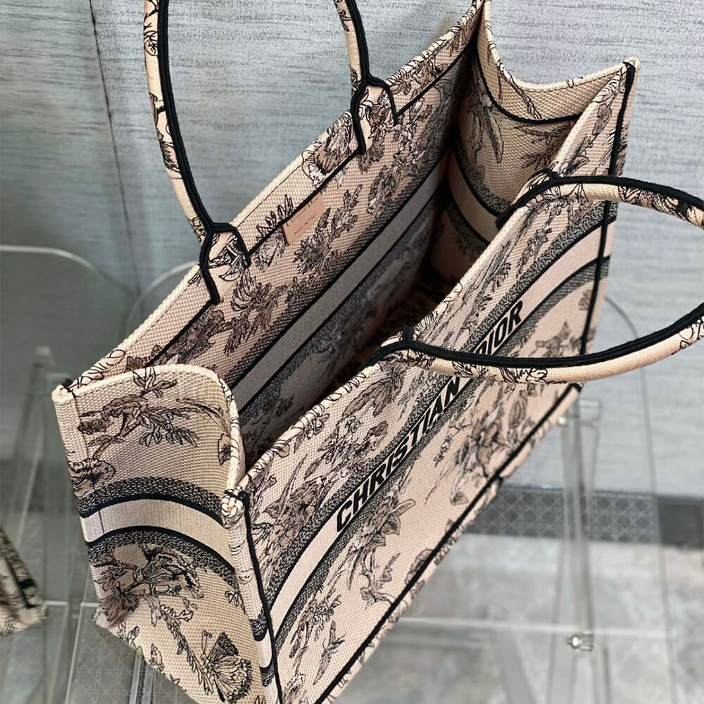 LARGE D10r BOOK TOTE