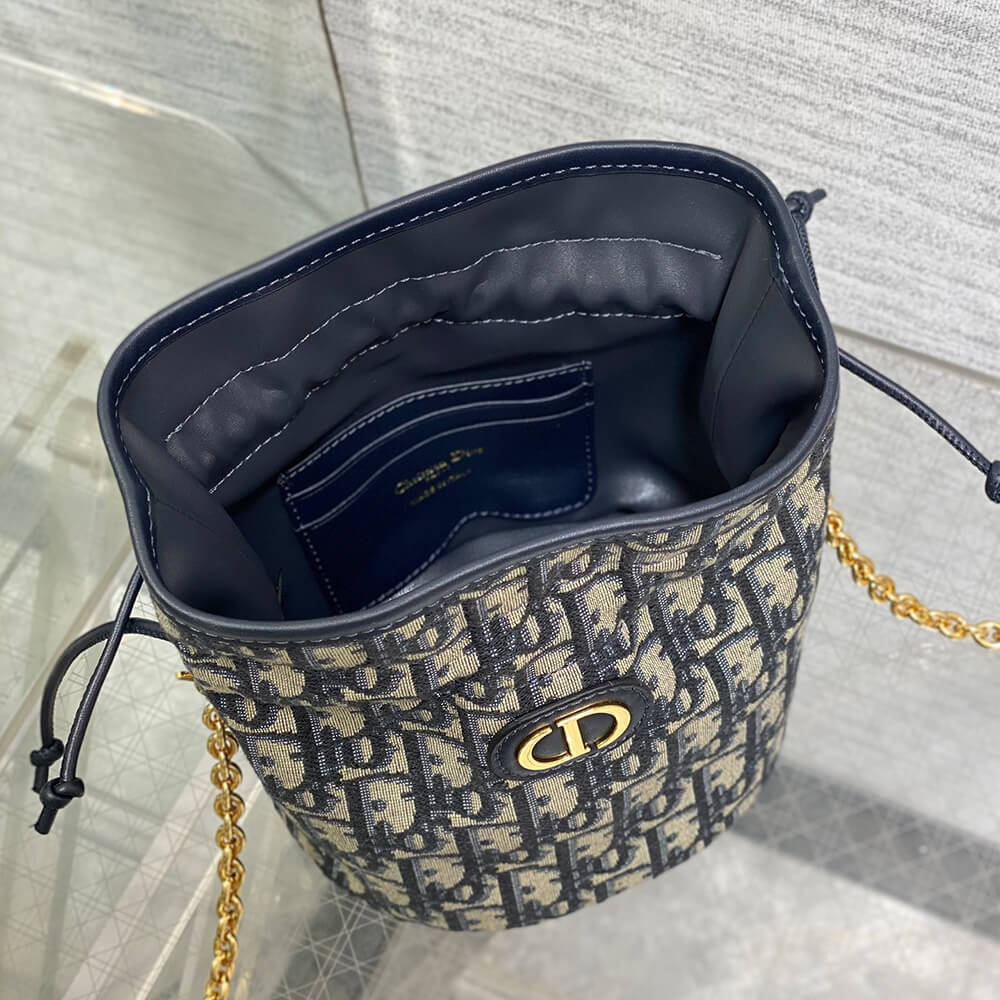 D10r Miss Caro Drawstring Mini Bucket Bag