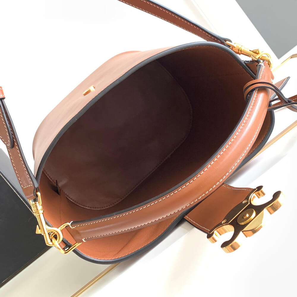 Ce1i*e MEDIUM L0visE BAG in SMOOTH CALFSKIN