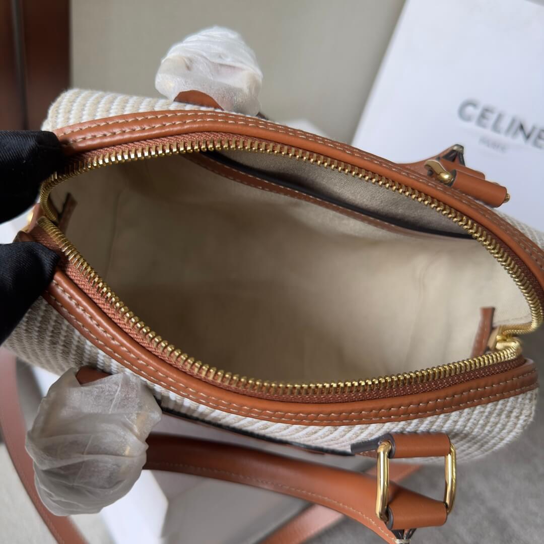 Ce1i*e Small Boston cuir Triomphe in textile and calfskin