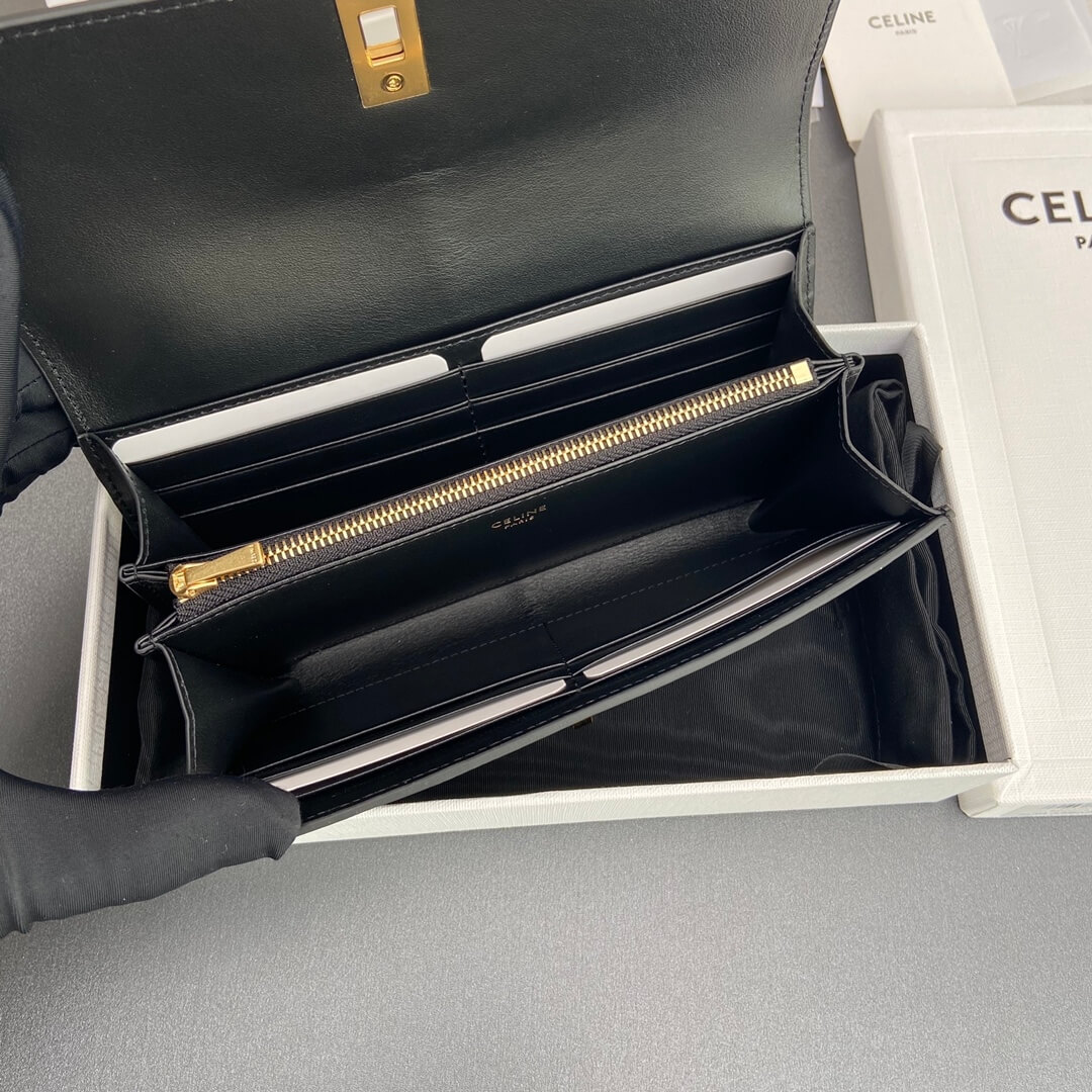 Ce1i*e 16 Large Wallet in Shiny Calf Leather
