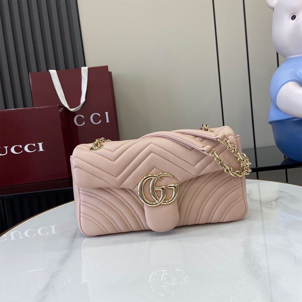GG Marmont medium shoulder bag