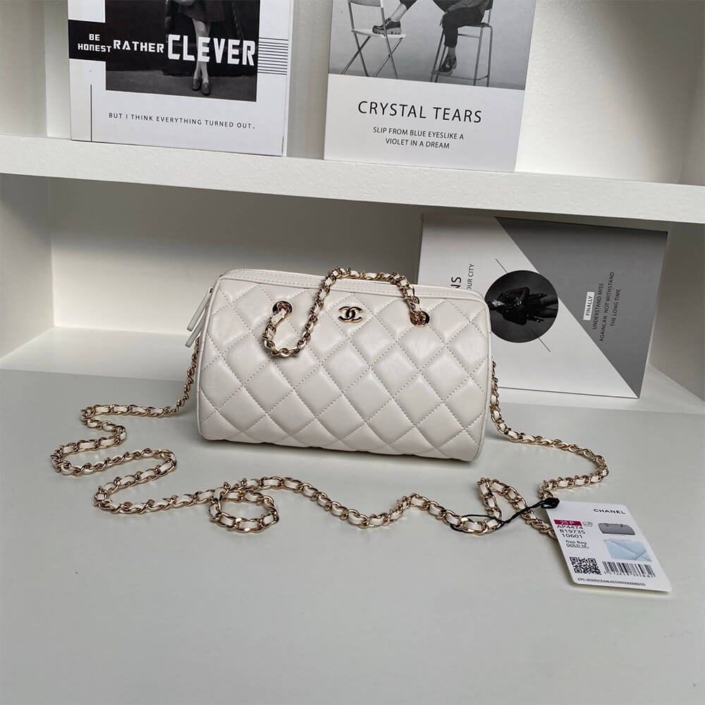 Ch**el Clutch with Chain(HIGH-END GRADE)