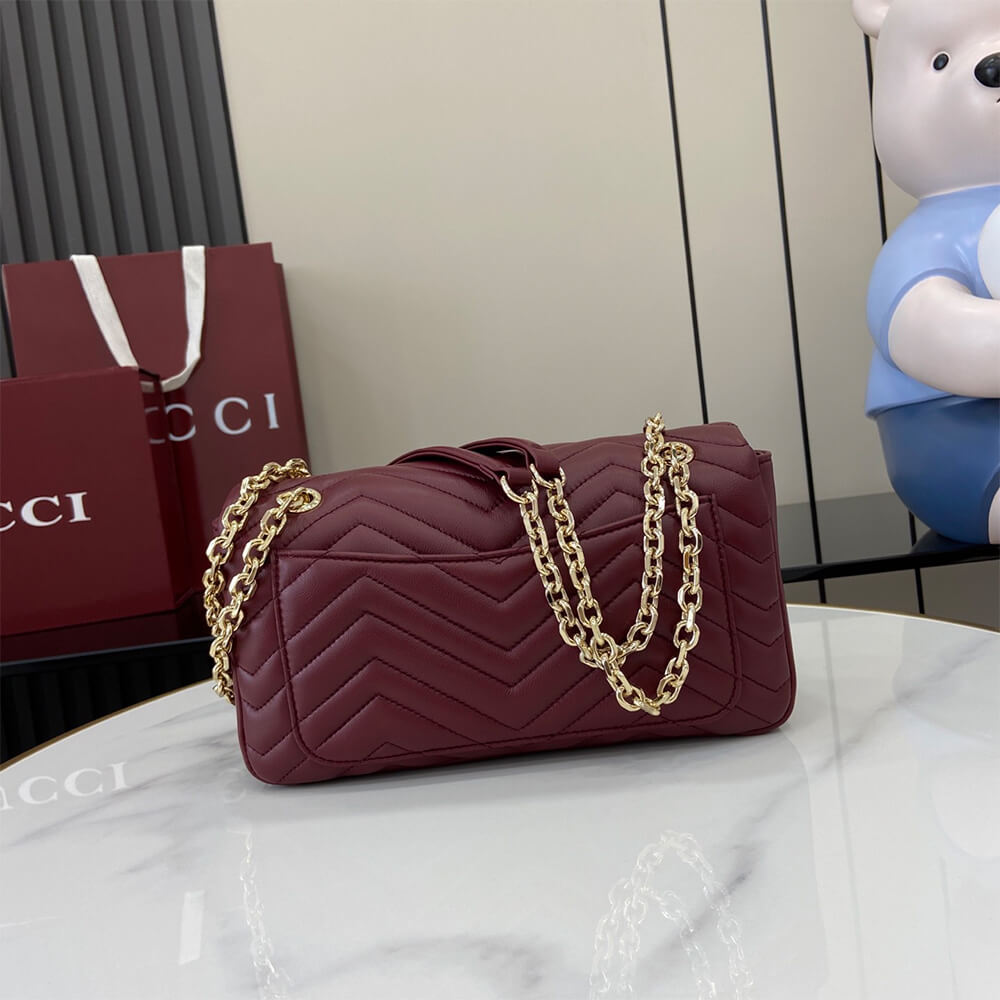 GG Marmont medium shoulder bag