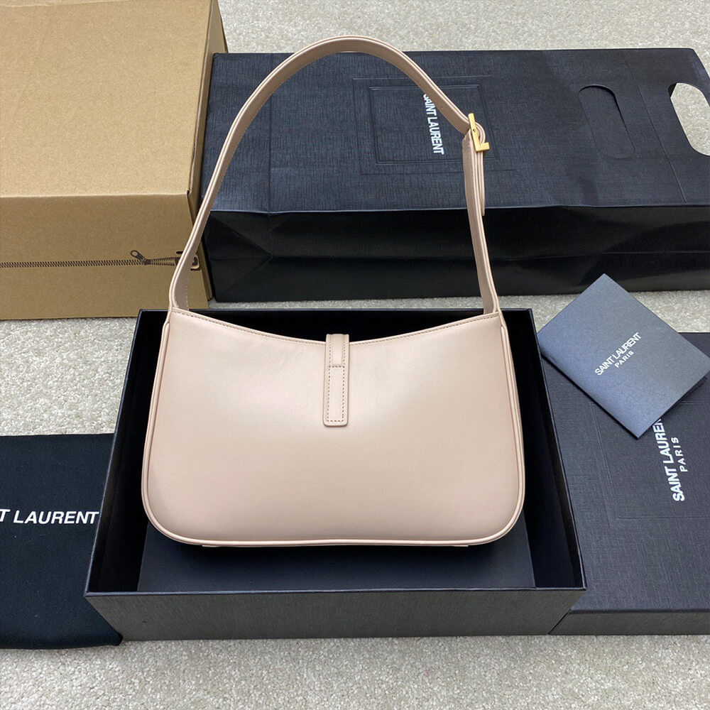 Y51 LE 5 A 7 HOBO BAG IN SMOOTH LEATHER