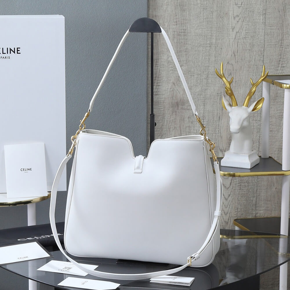 Ce1i*e MEDIUM CAMILLE 16 SOFT BAG IN SMOOTH CALFSKIN(HIGH-END GRADE)