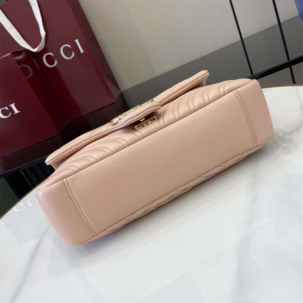 GG Marmont medium shoulder bag