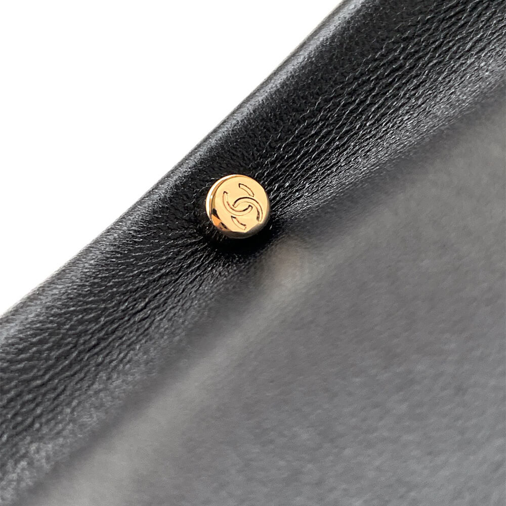 Ch**el Clutch With Chain(HIGH-END GRADE)