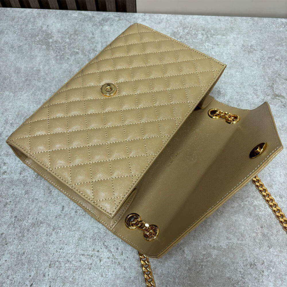 Y51 envelope medium in grained leather