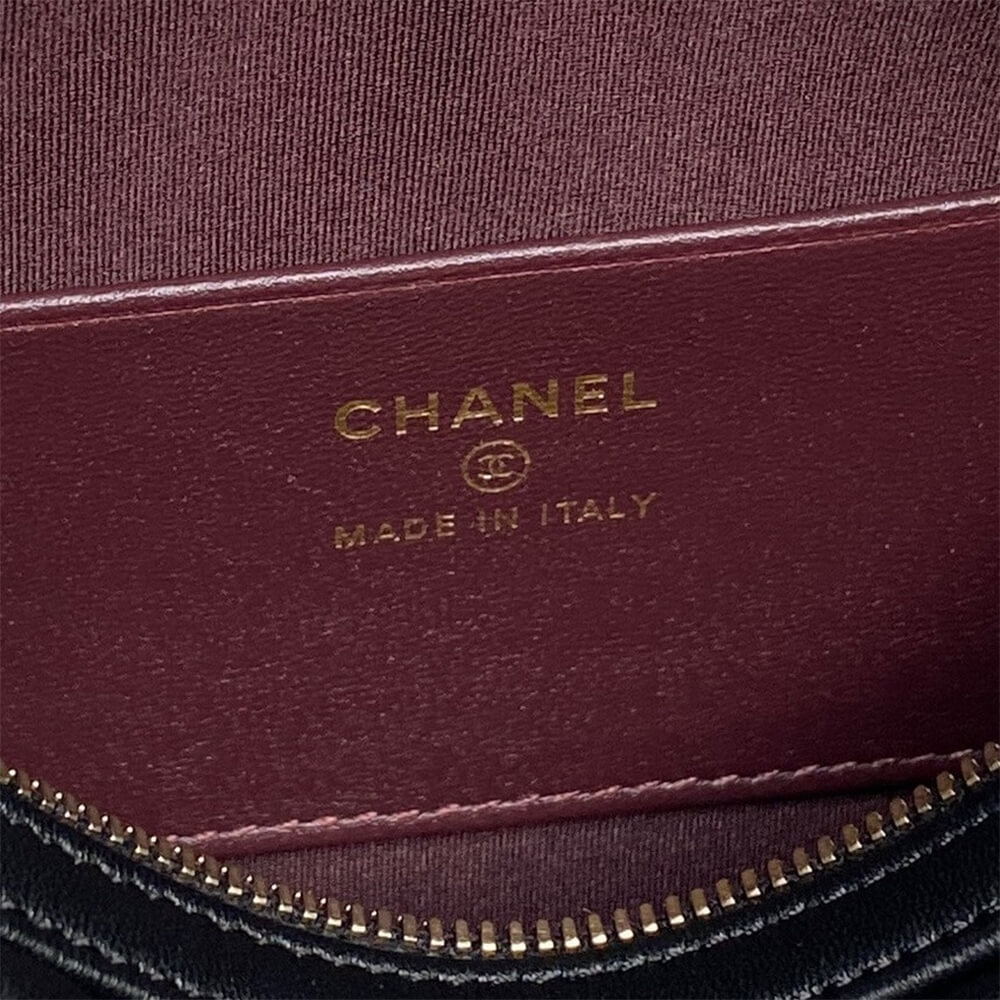 Ch**el Clutch with Chain(HIGH-END GRADE)