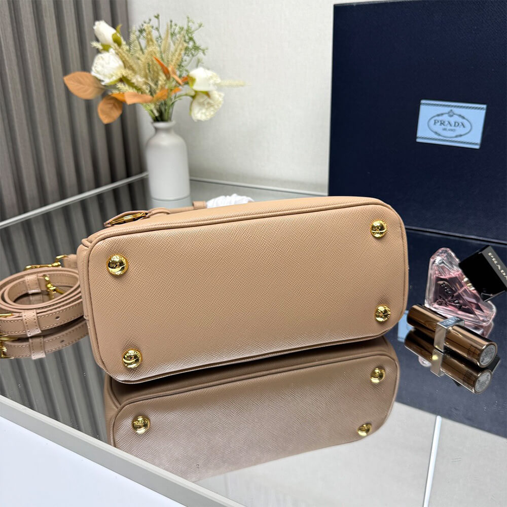 Small Pra*a Galleria Saffiano leather bag