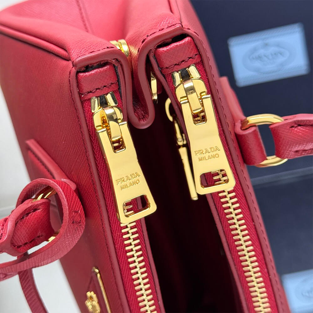 Small Pra*a Galleria Saffiano leather bag