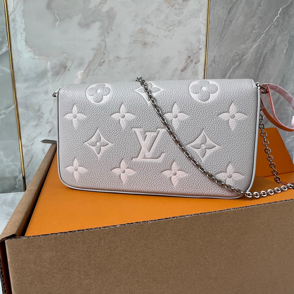 LV Pochette Félicie