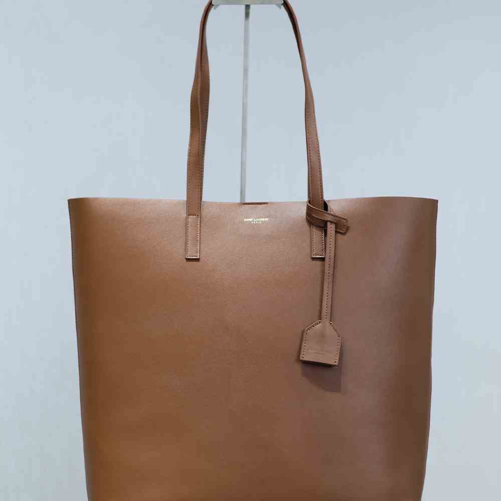 Y51 SHOPPING Sa1nt Lau*nt IN LEATHER