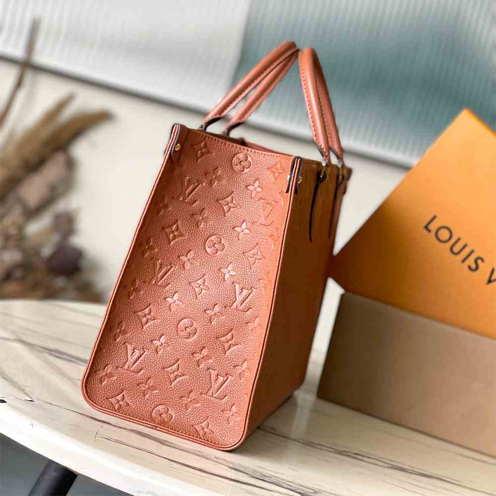LV Onthego MM