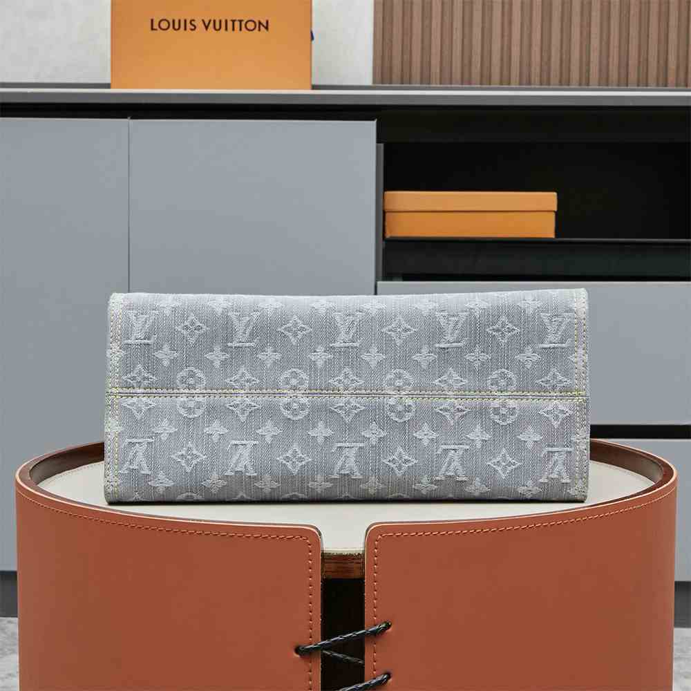 LV Onthego MM