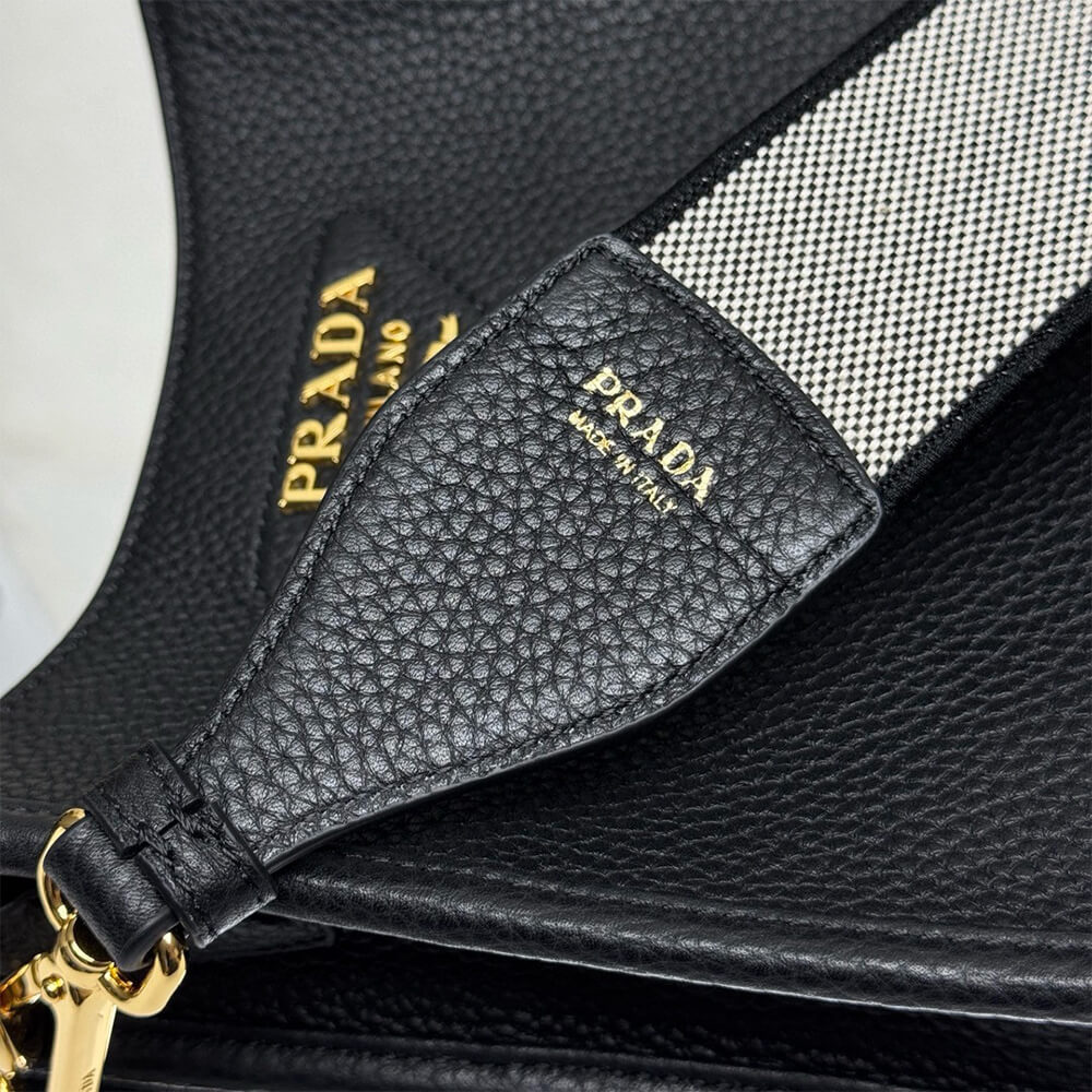 Pra*a Leather mini shoulder bag(HIGH-END GRADE)