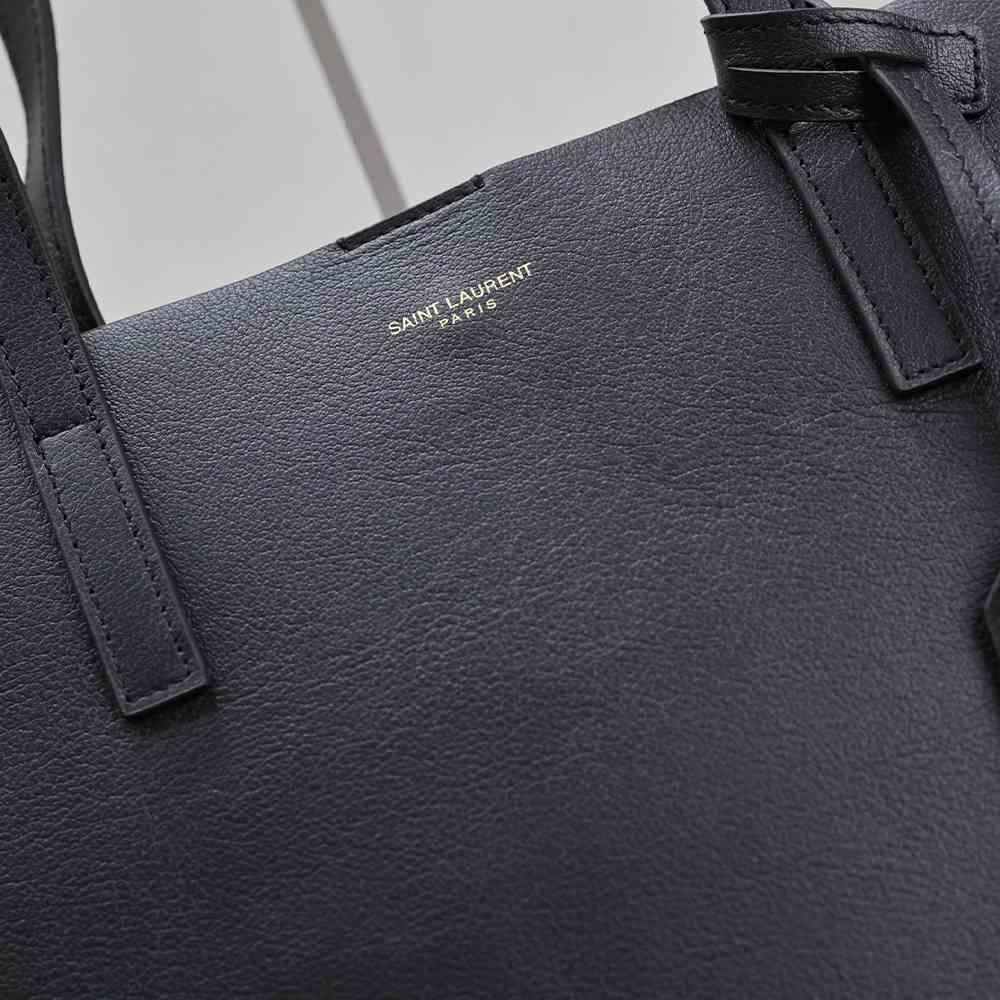 Y51 SHOPPING Sa1nt Lau*nt IN LEATHER