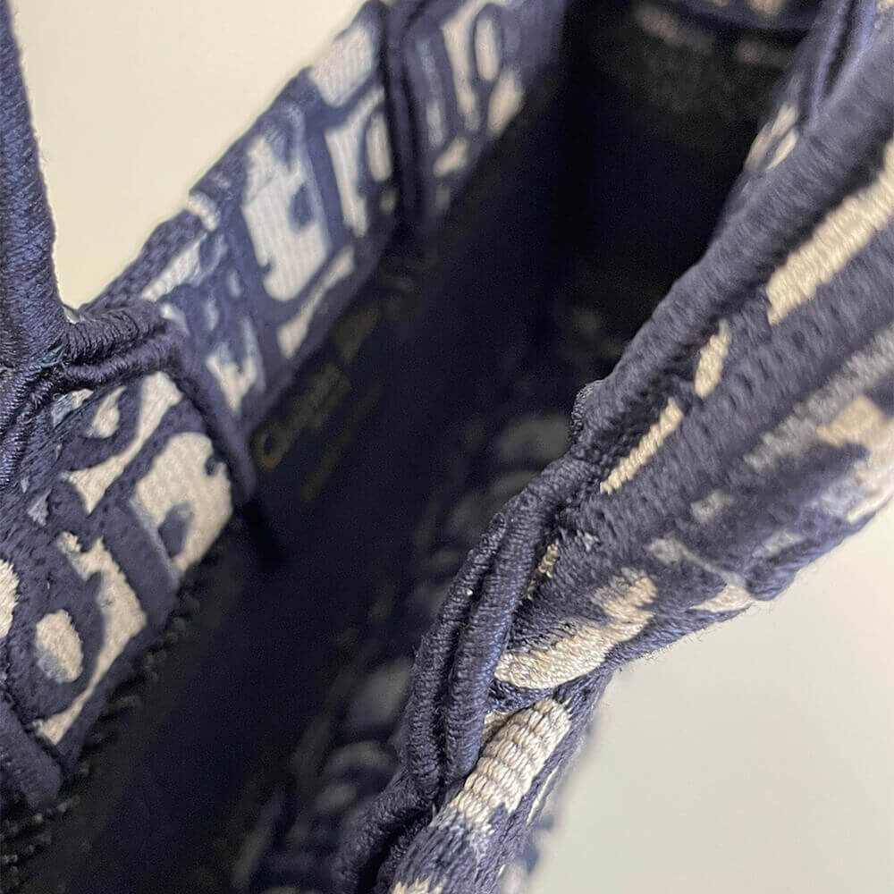 Mini D10r Book Tote