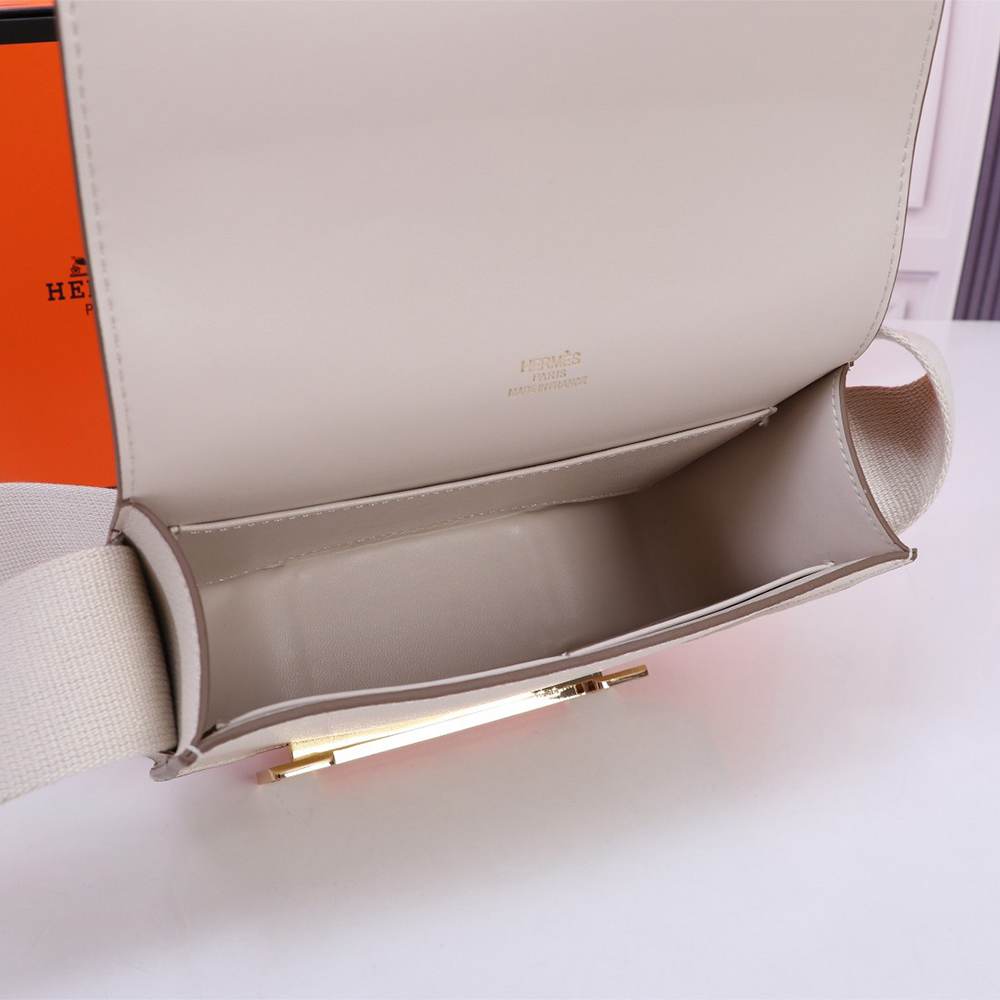 H**me5 Geta Bag