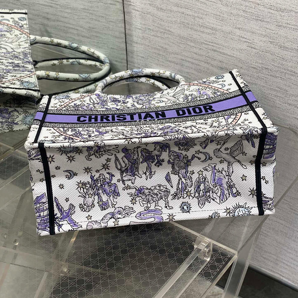 D10r Lucky Medium D10r Book Tote