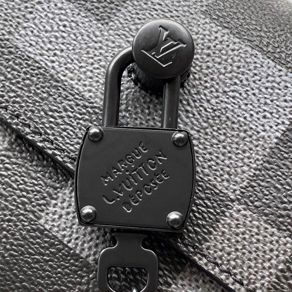 LV Steamer Wearable Wallet