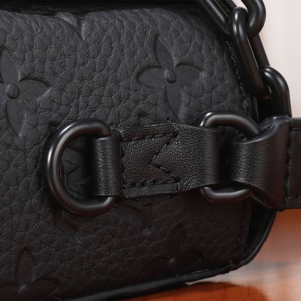 LV Steamer Wearable Wallet