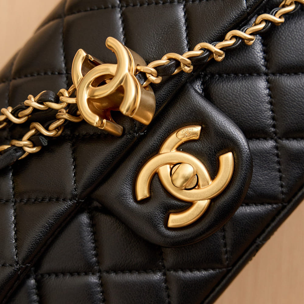 Ch**el Mini Flap Bag(HIGH-END GRADE)