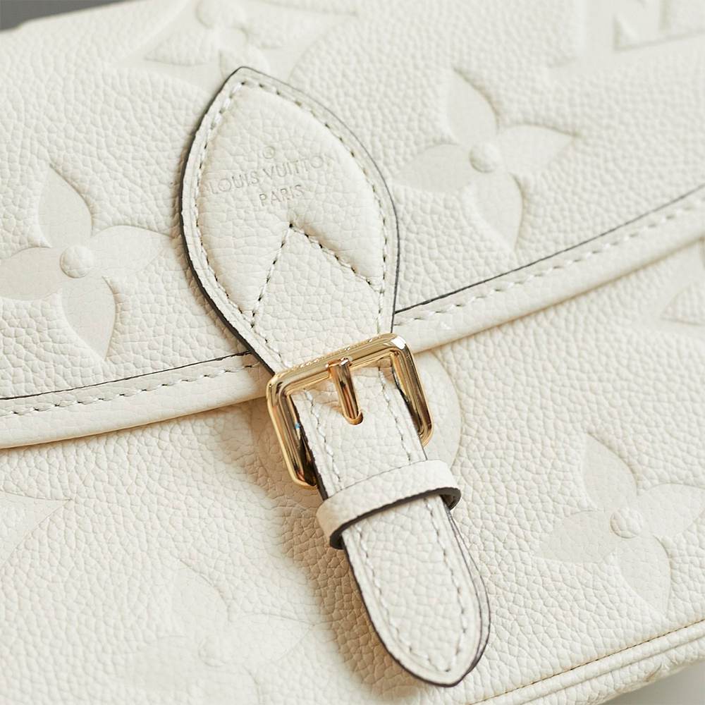 LV Diane