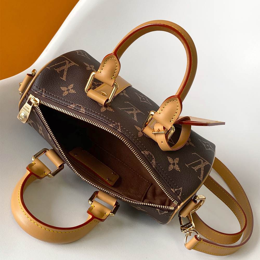 LV Keepall Bandoulière 25