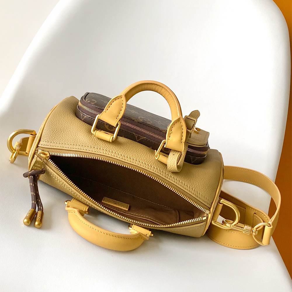 LV Keepall Bandoulière 25