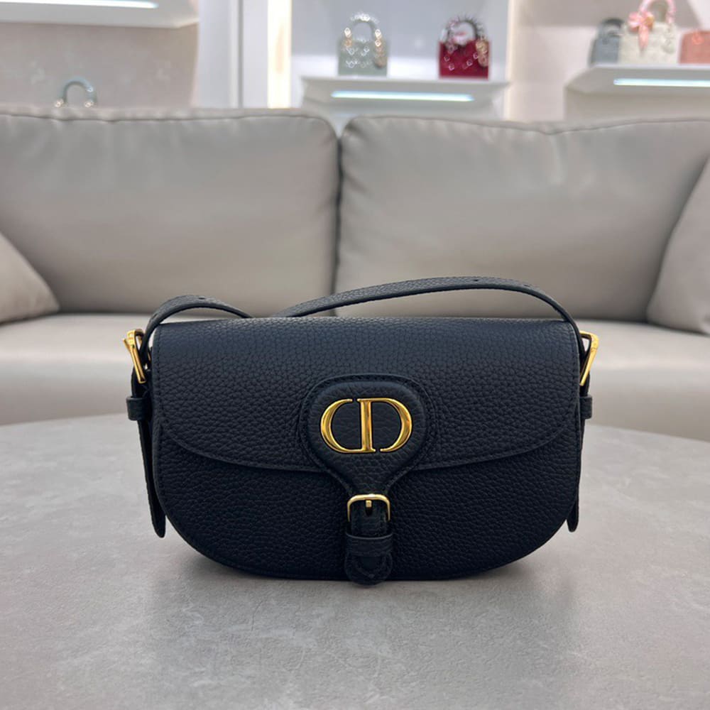 D10r Bobby East-West Bag