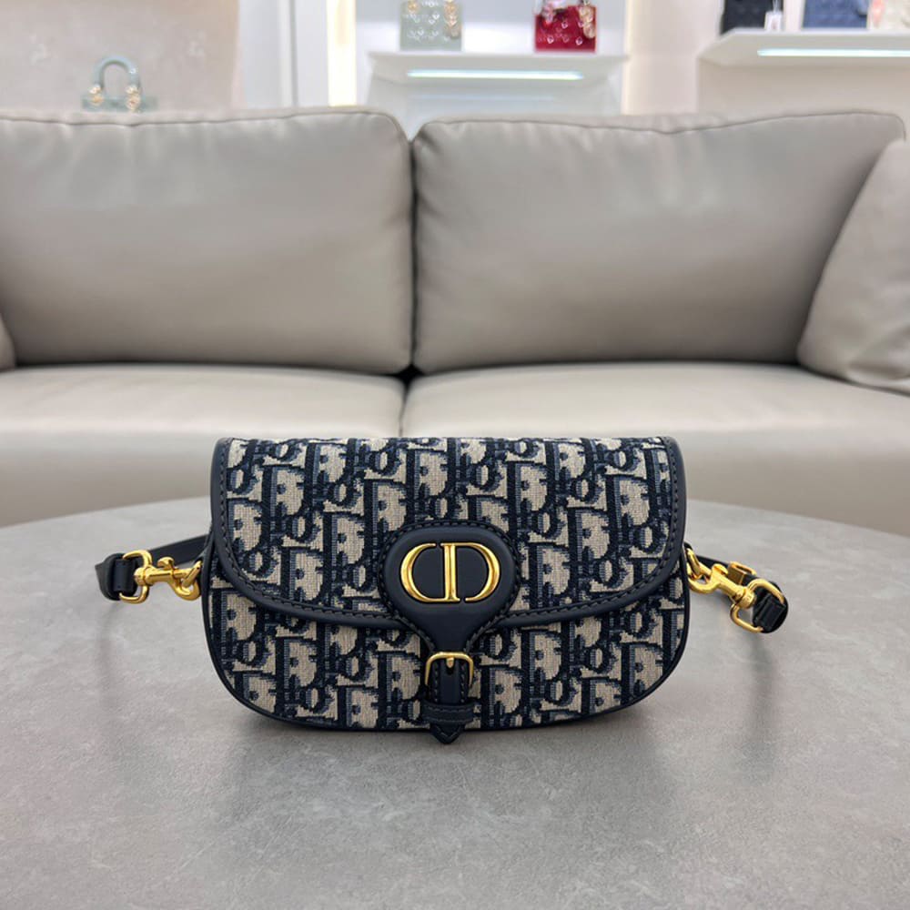 D10r Bobby East-West Bag