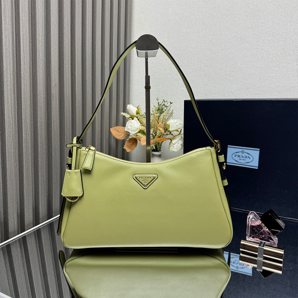 Pra*a Aimee medium leather shoulder bag