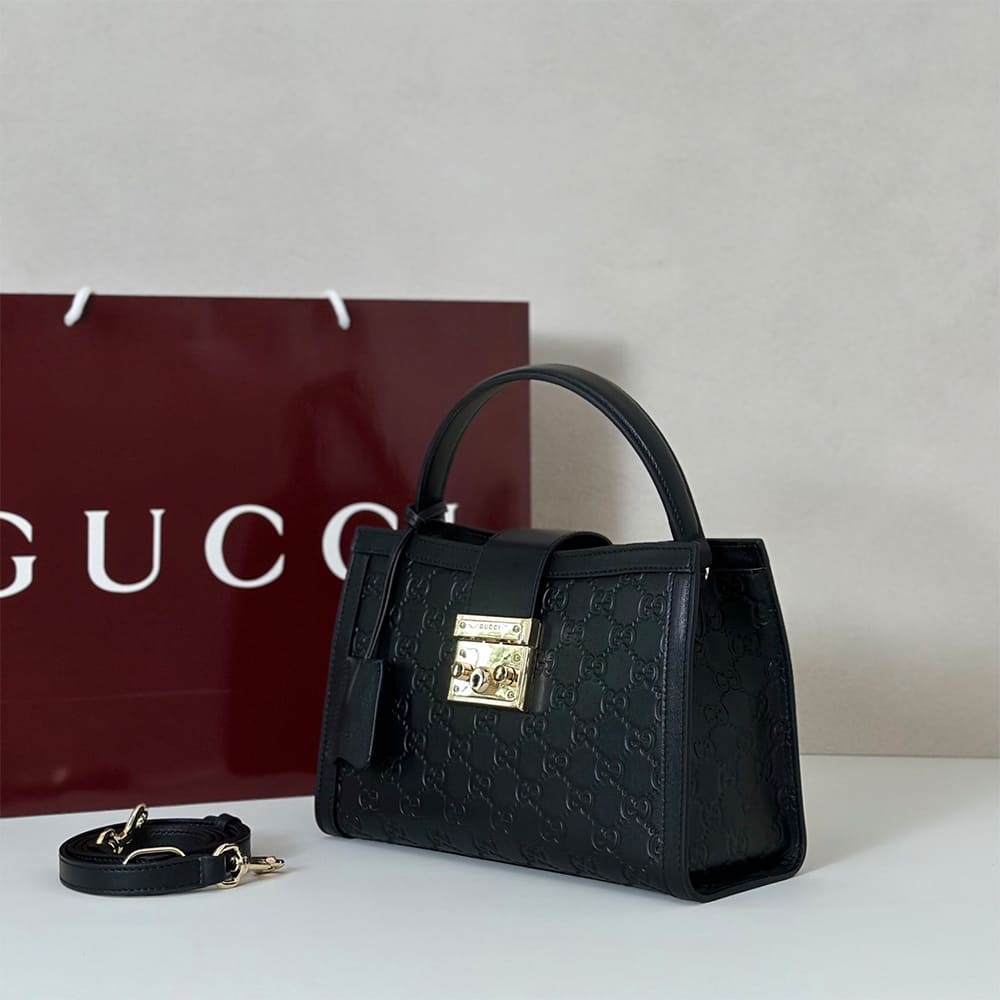 Gvc*1 Padlock medium top handle bag
