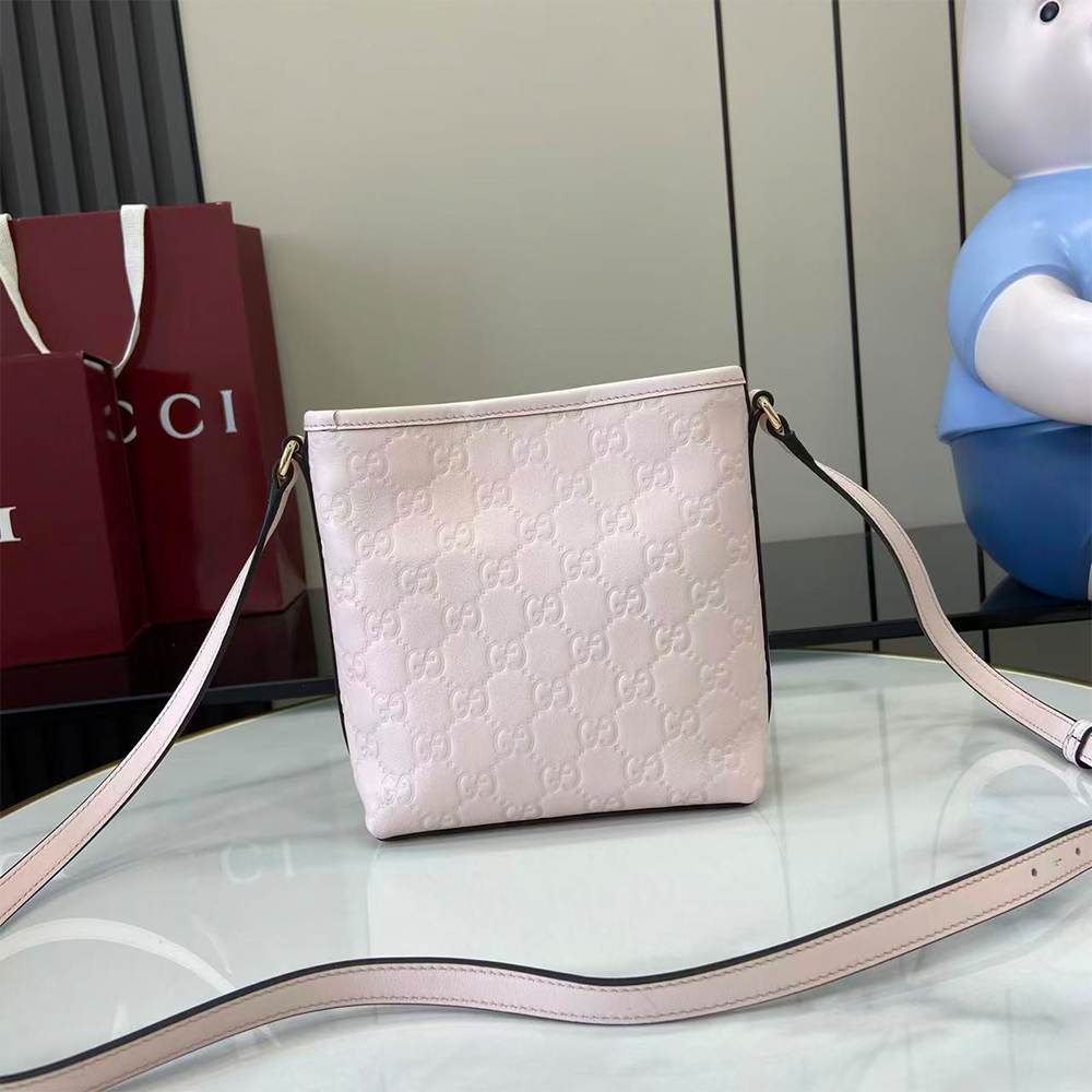 GG Emblem nano bucket bag