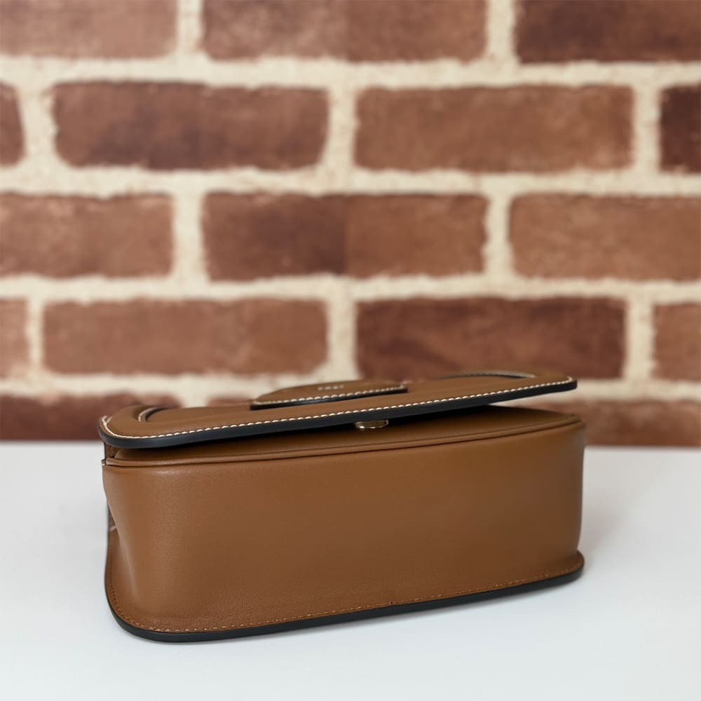 Gvc*1 Blondie small shoulder bag