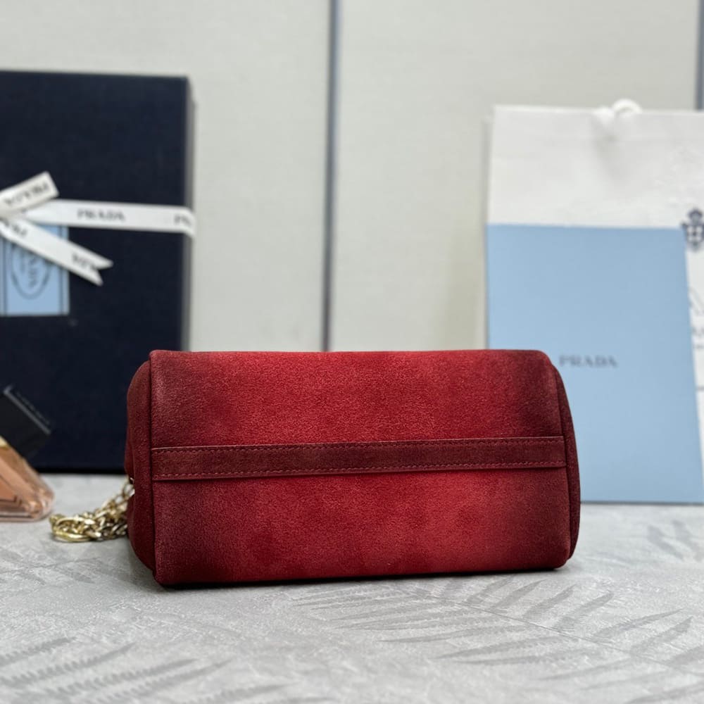 Pra*a Enchaine mini suede bag(HIGH-END GRADE)