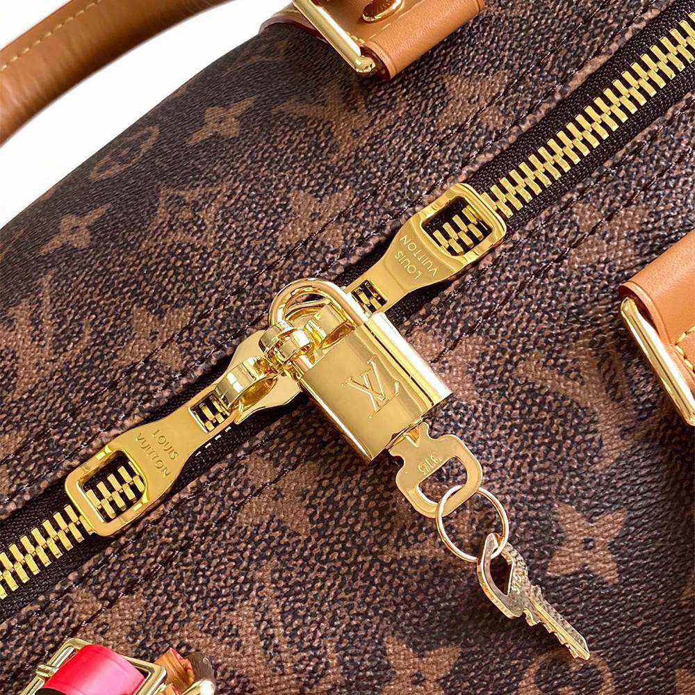 LV Keepall Bandoulière 50