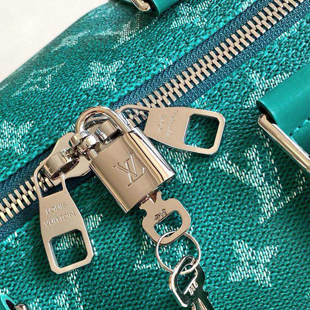 LV Keepall Bandoulière 50