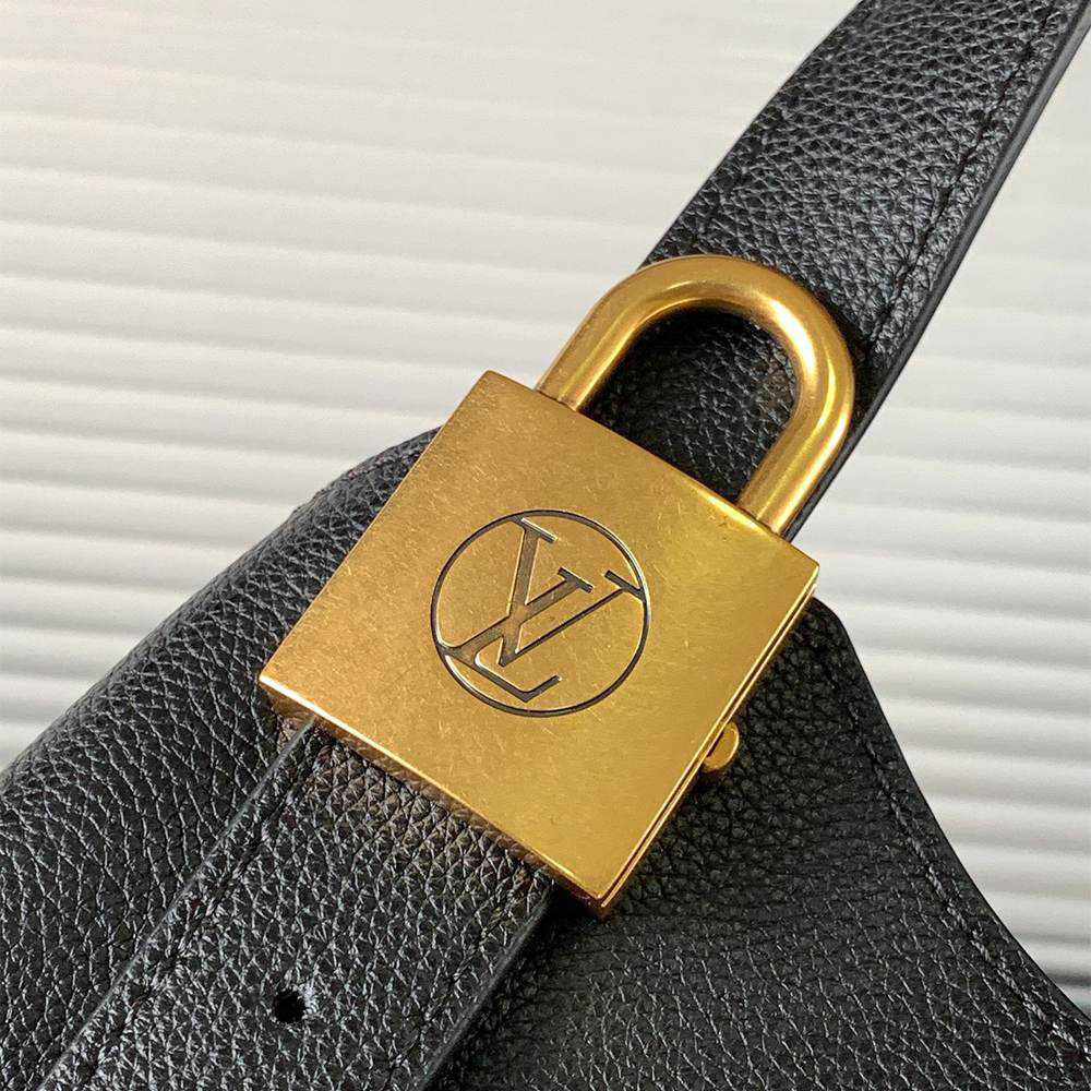 LV Low Key Hobo PM