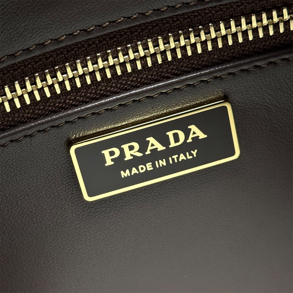 Pra*a Aimee medium suede shoulder bag