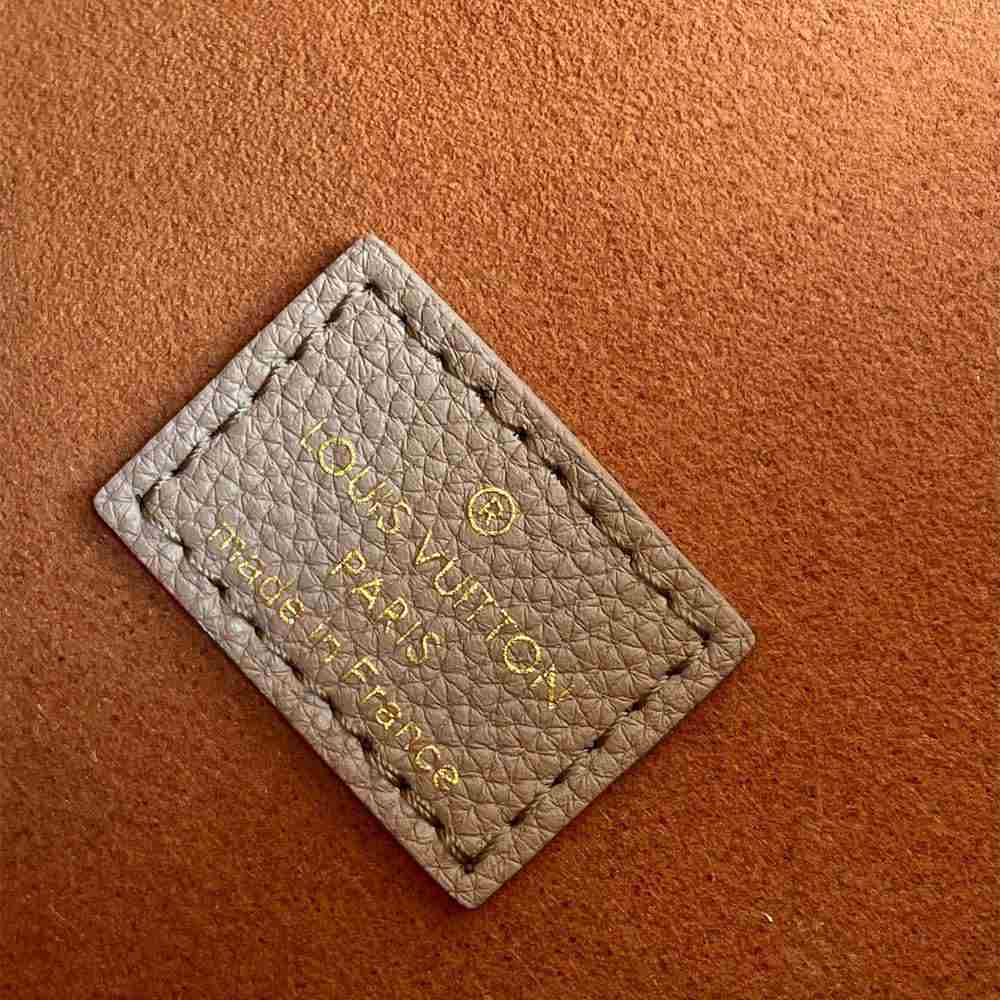 LV Low Key Hobo PM