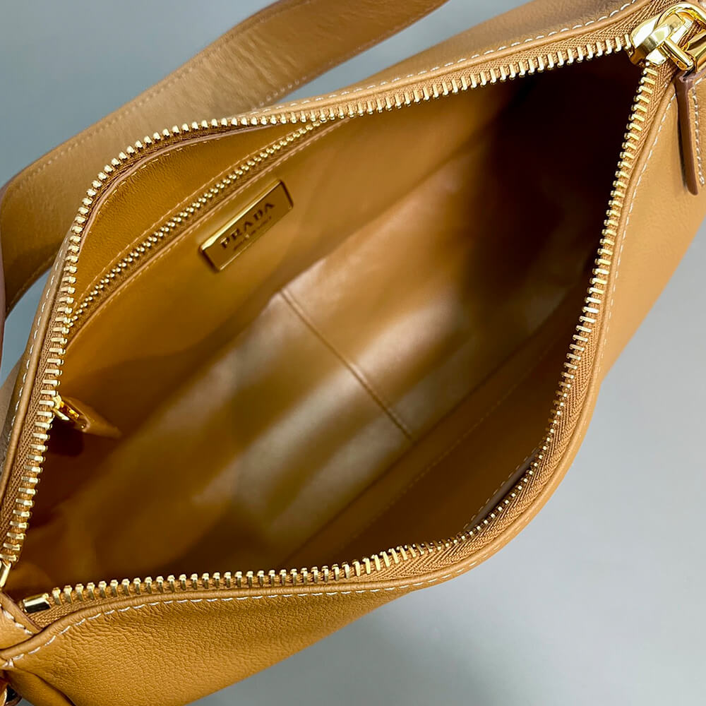 Pra*a Aimee medium leather shoulder bag