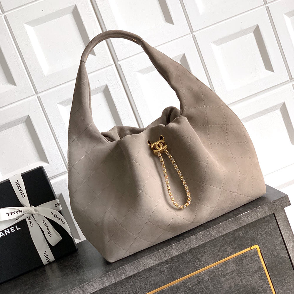 Ch**el LARGE HOBO BAG SUEDE(HIGH-END GRADE)