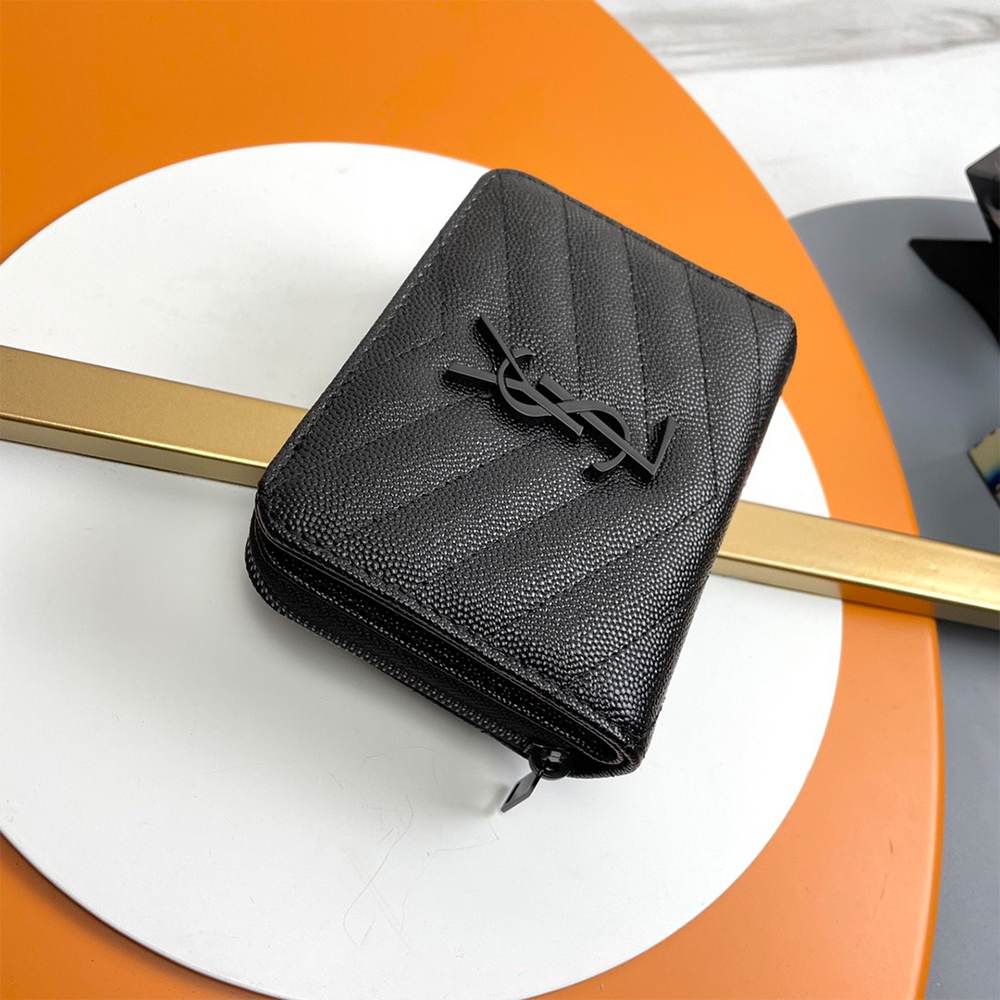 Y51 CASSANDRE MATELASSÉ compact zip around wallet in grain de poudre leather