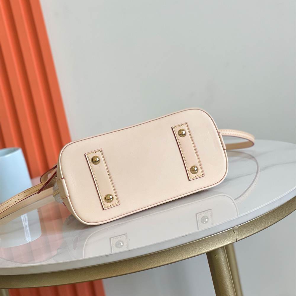 LV x TM Alma BB
